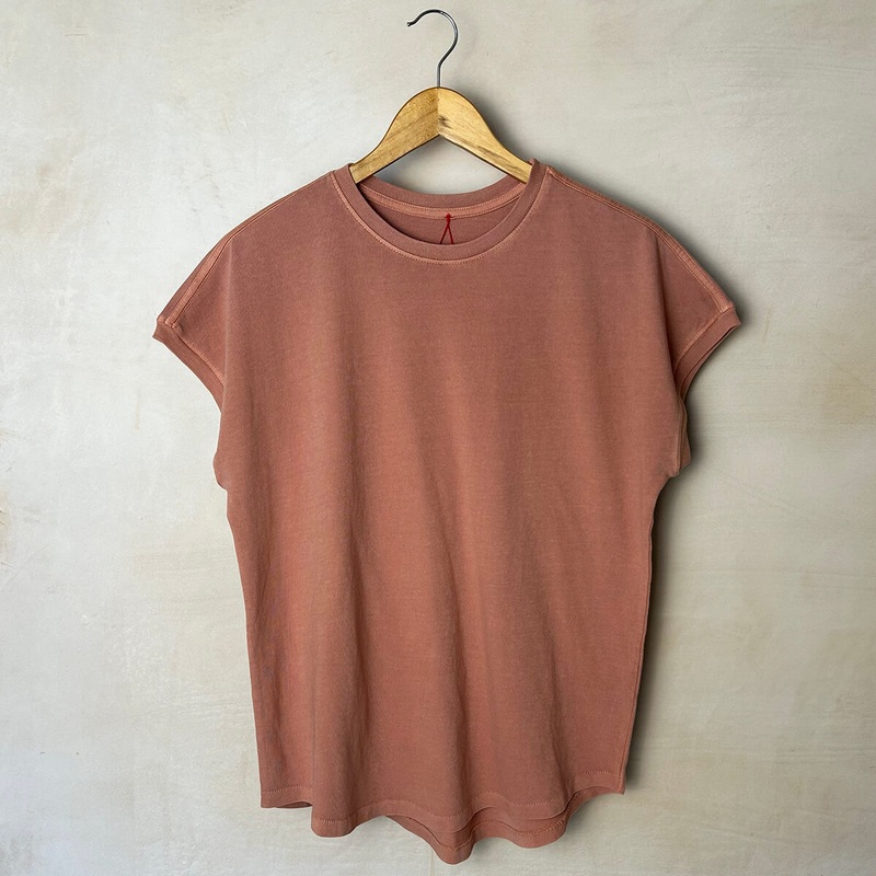 Ease Tee in Spanish Villa by Le Bon Shoppe