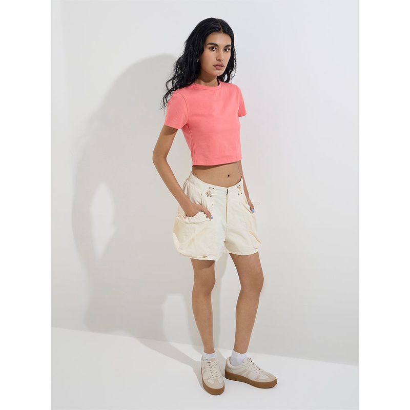 Nuon Off-White Mid-Rise Shorts