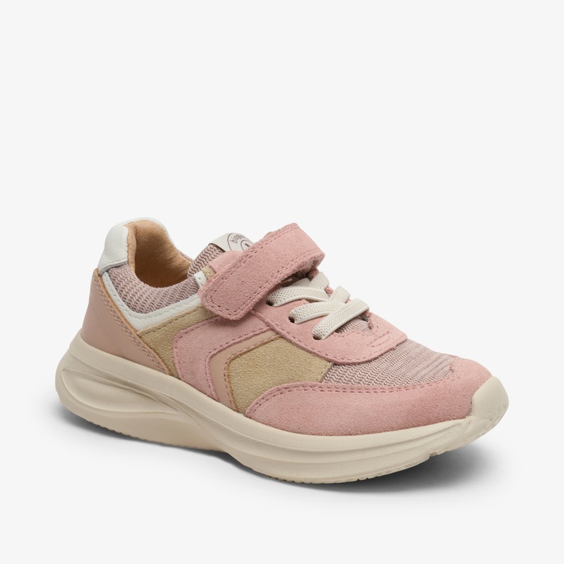 bisgaard yuki e nude