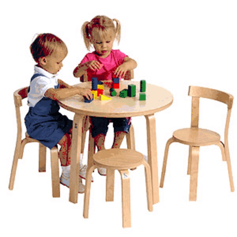 Svan Table and Chair Set in Natural