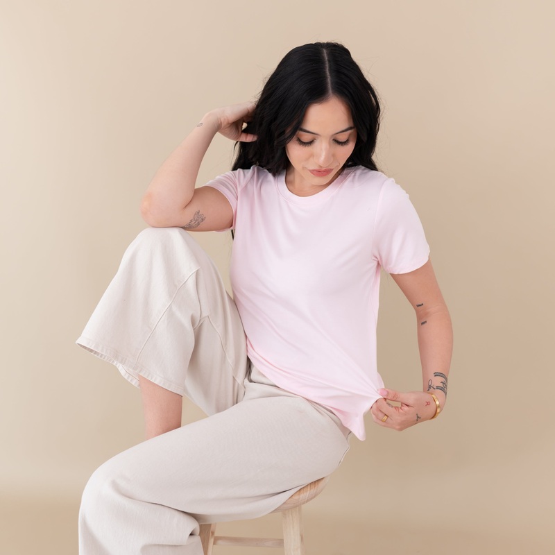 Women’s Crew Neck Tee in Sakura