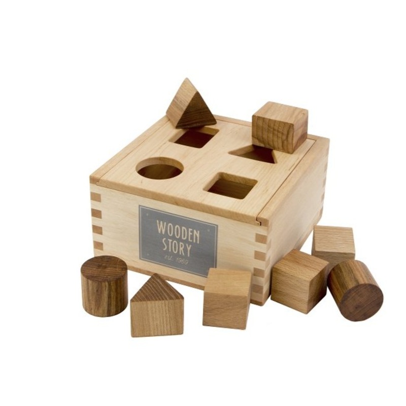 Toy Shape Sorter Box – Natural