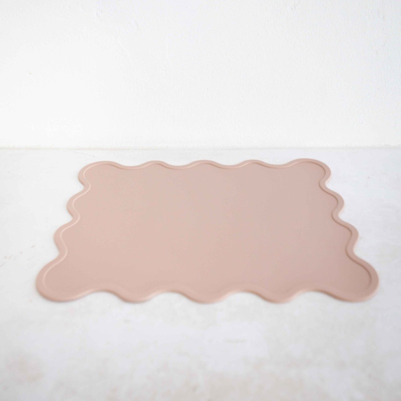 Wiggly Placemat | Nude