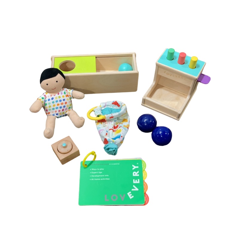 Lovevery The Thinker Play Kit