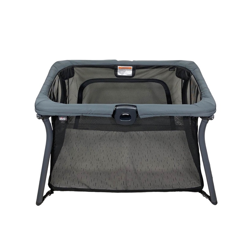 Chicco Alfa Lite Lightweight Travel Playard