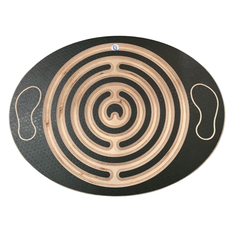 Hazelnut Kids Labryinth Balance Board