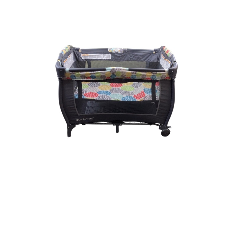 Baby Trend Lil Snooze Deluxe II Nursery Center, Funfetti