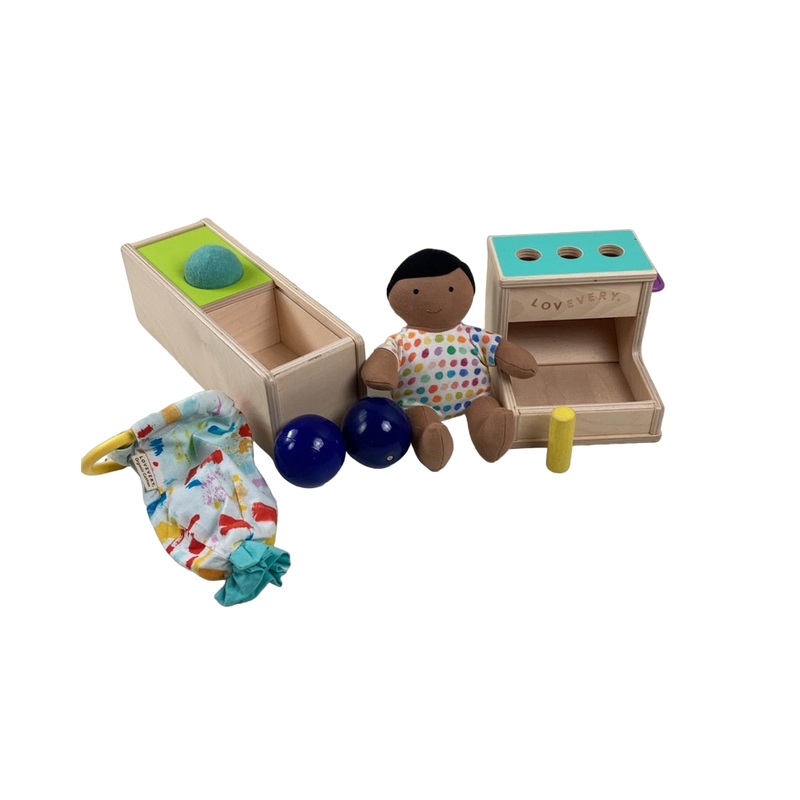 Lovevery The Thinker Play Kit