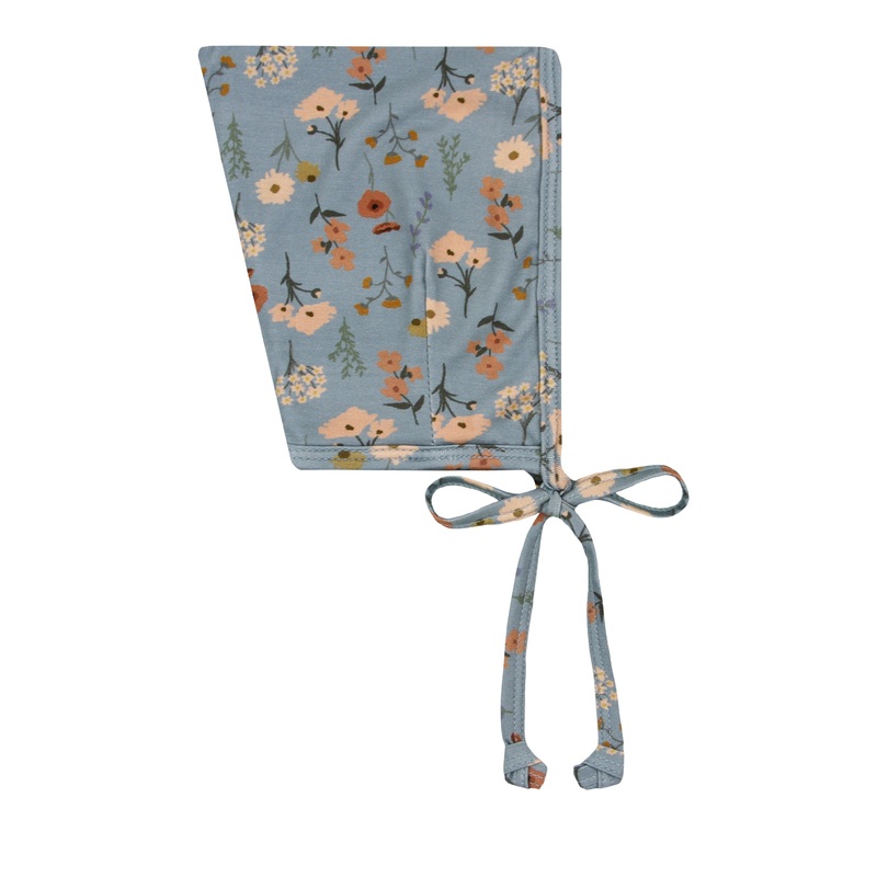 Scarlet Pixie Bonnet