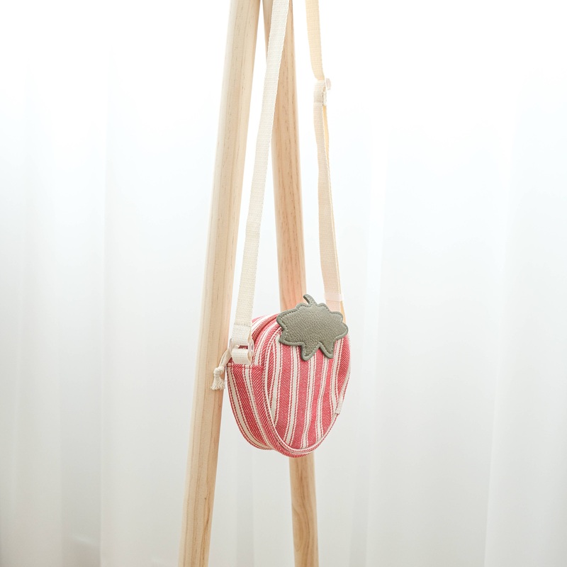 Little Lamb Kind Berry Cute Sling bag