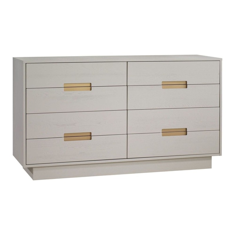 Natart Signature Series Como 8-Drawer 65 inch King Dresser