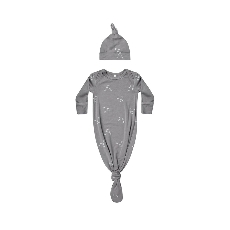 QUINCY MAE KNOTTED BABY GOWN + HAT SET || FLOCK