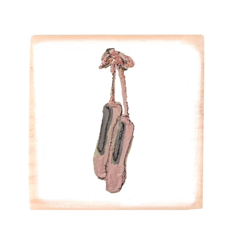 toe shoes square wood block