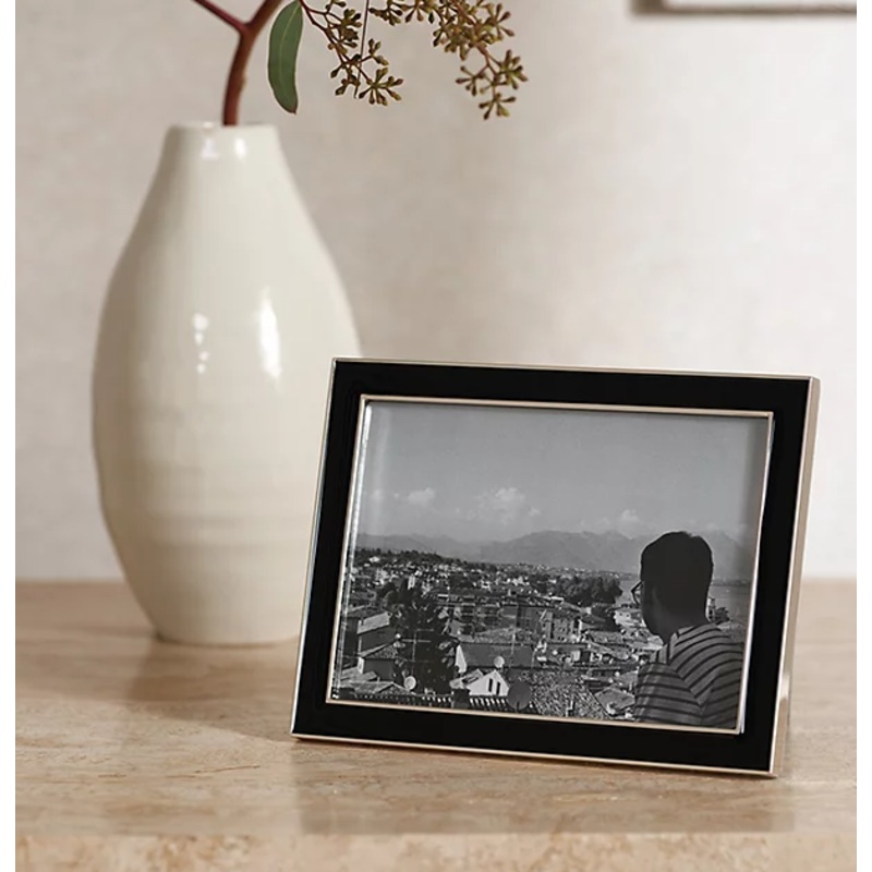 Black Resin Photo Frame