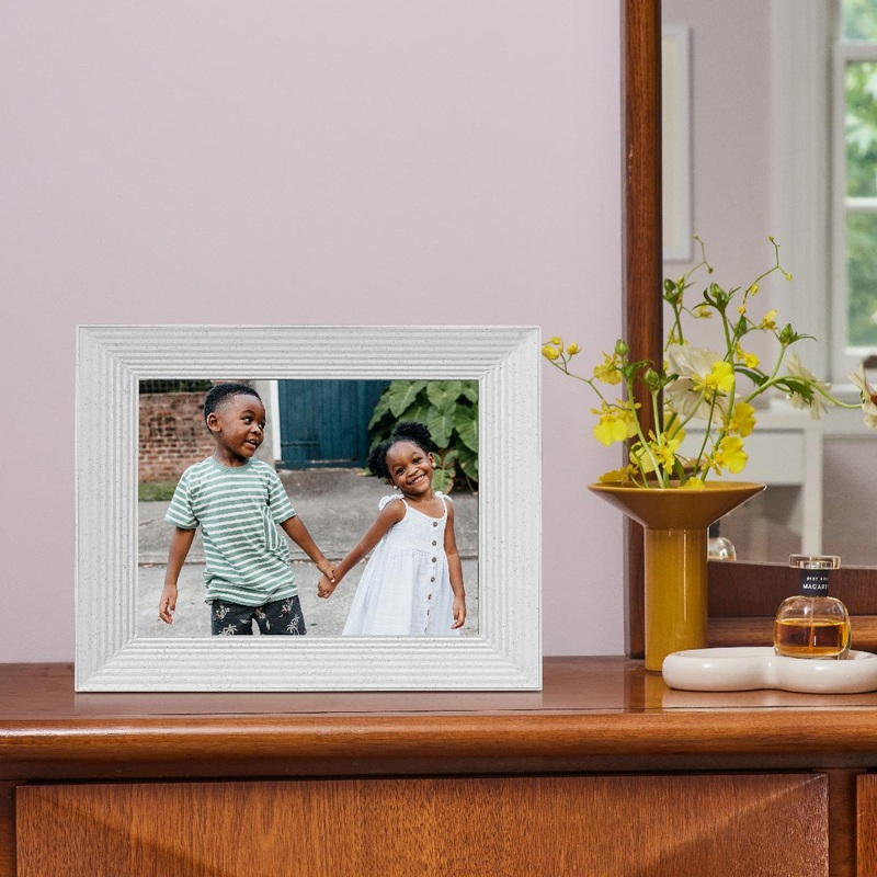 9 Smart HD Digital Picture Frame