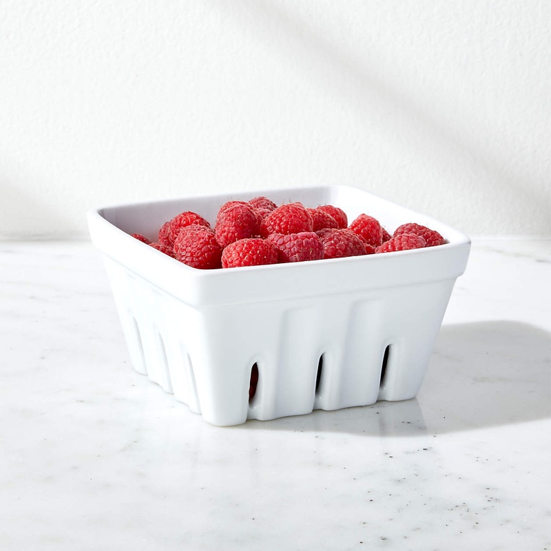 Berry Box White Colander S97465798