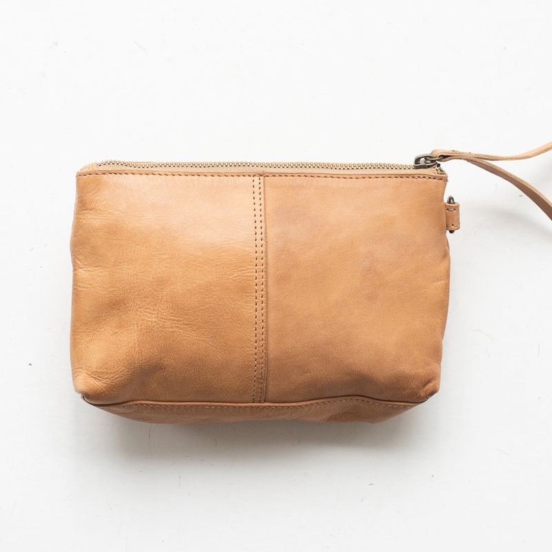 Juju & Co.- Small Leather Pouch – Natural