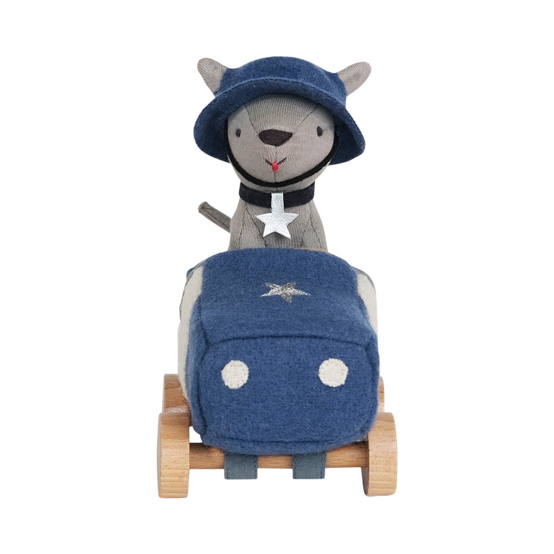 Holdie Dog – Go Officer