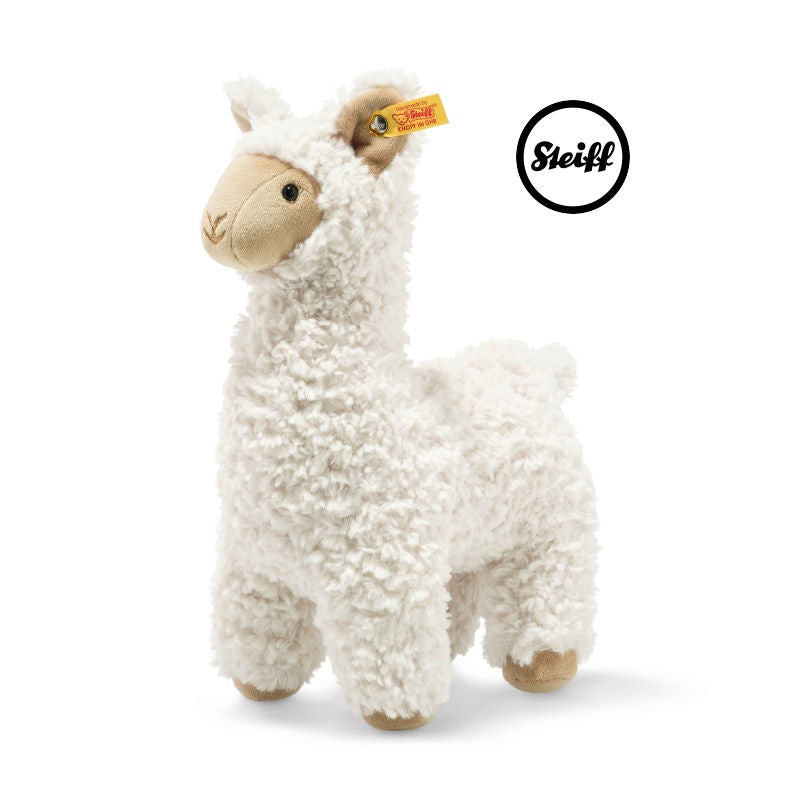 Leandro Iama Cream Standing