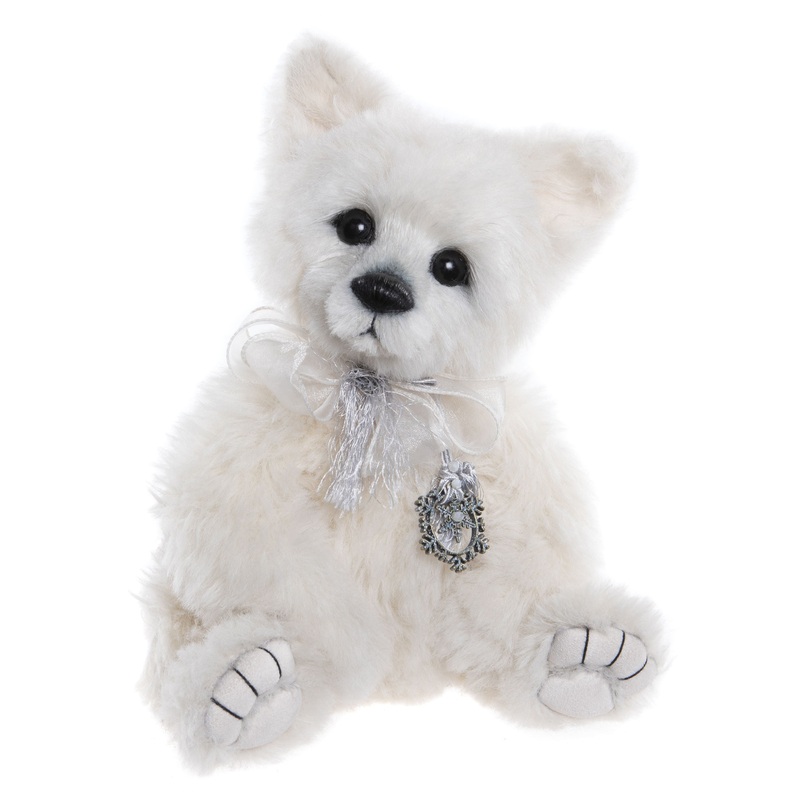 Uno Isabelle Charlie Bears Limited Edition Mohair Fox Pre-Order