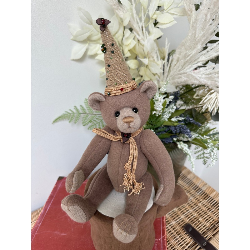 Guffaw Isabelle Collection Limited Edition Collectable Clown Bear No 148