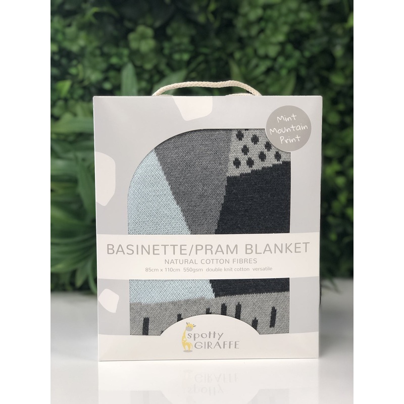 Spotty Giraffe Mint Mountain Pram/Basinette Blanket