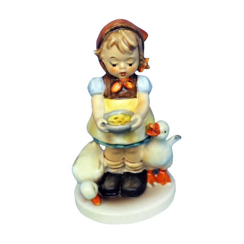 Hummel Figurine: Be Patient – 197/I
