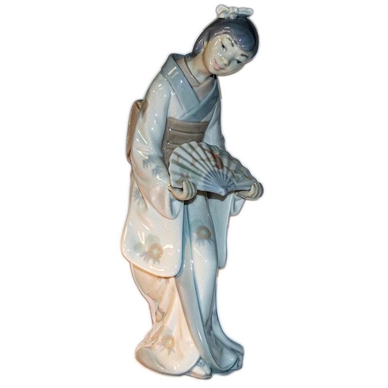 Lladr Figurine: Nao 0162 Japanese Dancer