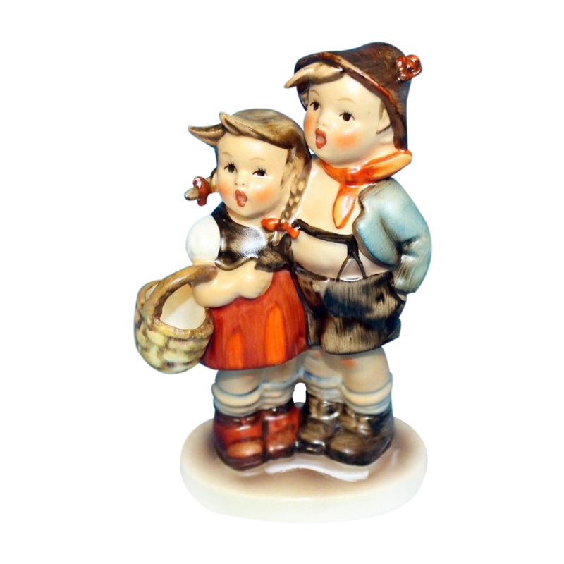Hummel Figurine: Surprise – 94/3/0