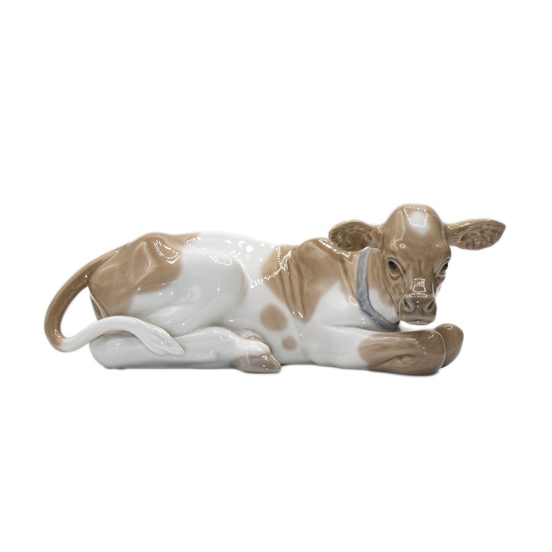Lladr Figurine: 4680 Cow
