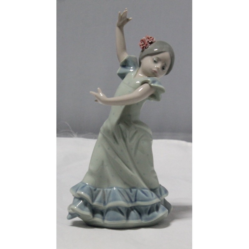 Lladr Figurine: 5192 Lolita | Glazed Finish | Please Read