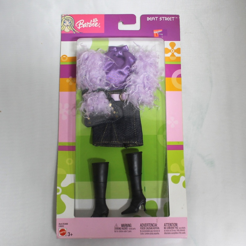 Barbie: B3486-C4003 Beat Street Doll Clothing Set