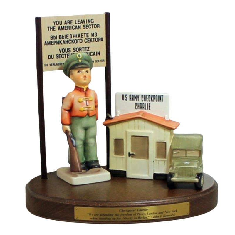 Hummel Figurine: Checkpoint Charlie – 3 Figurines & Base – 332