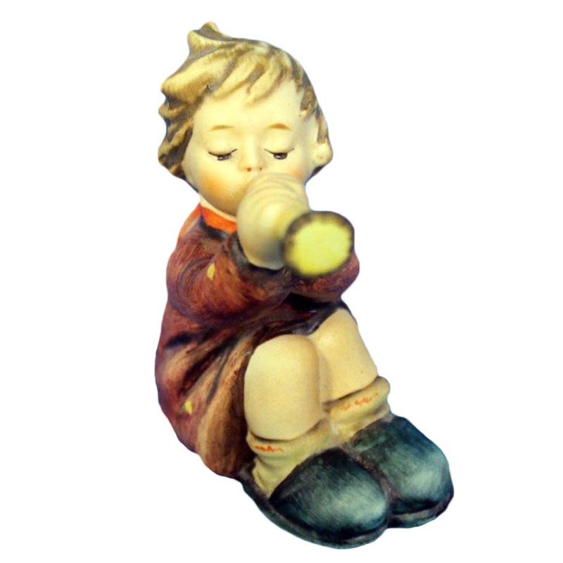 Hummel Figurine: Girl With Trumpet – 391