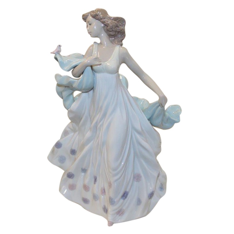 Lladr Figurine: 6193 Summer Serenade