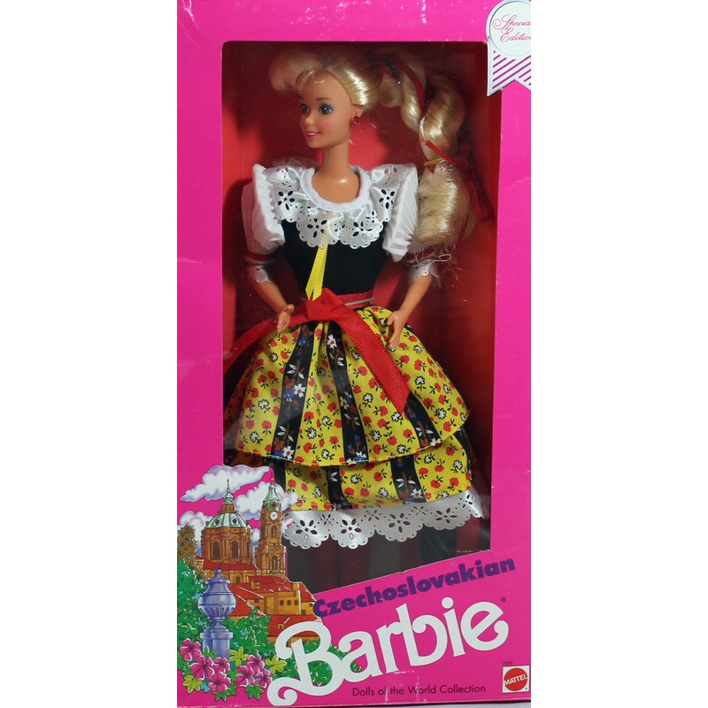 1990 Czechoslovakian Barbie (7330) – Dolls of the World