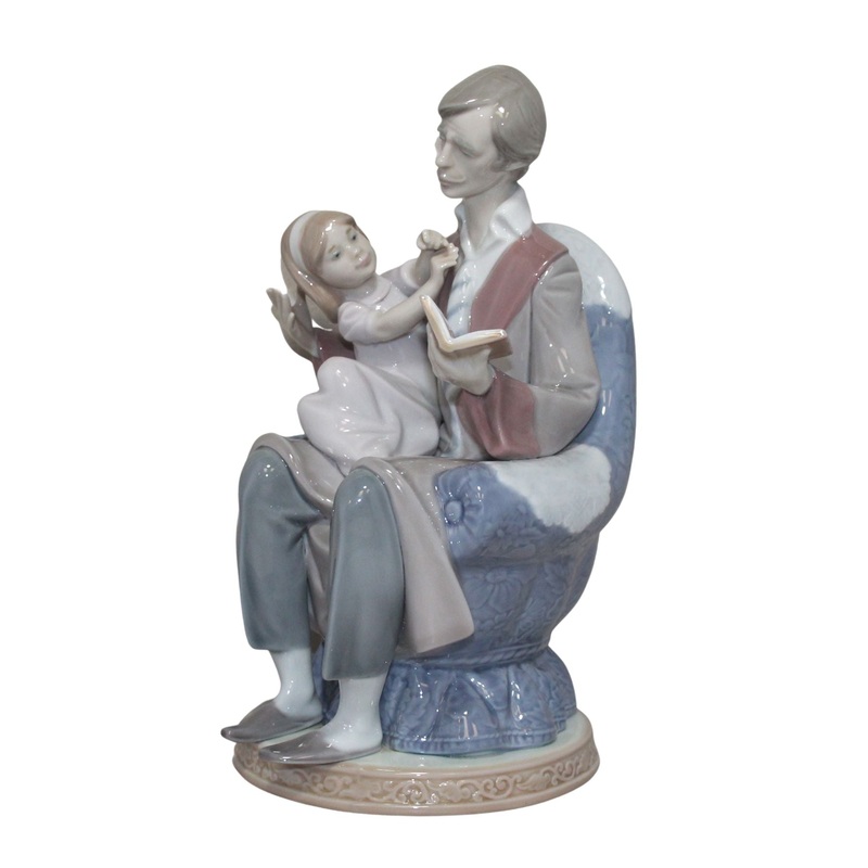 Lladr Figurine: 5584 Daddy’s Girl