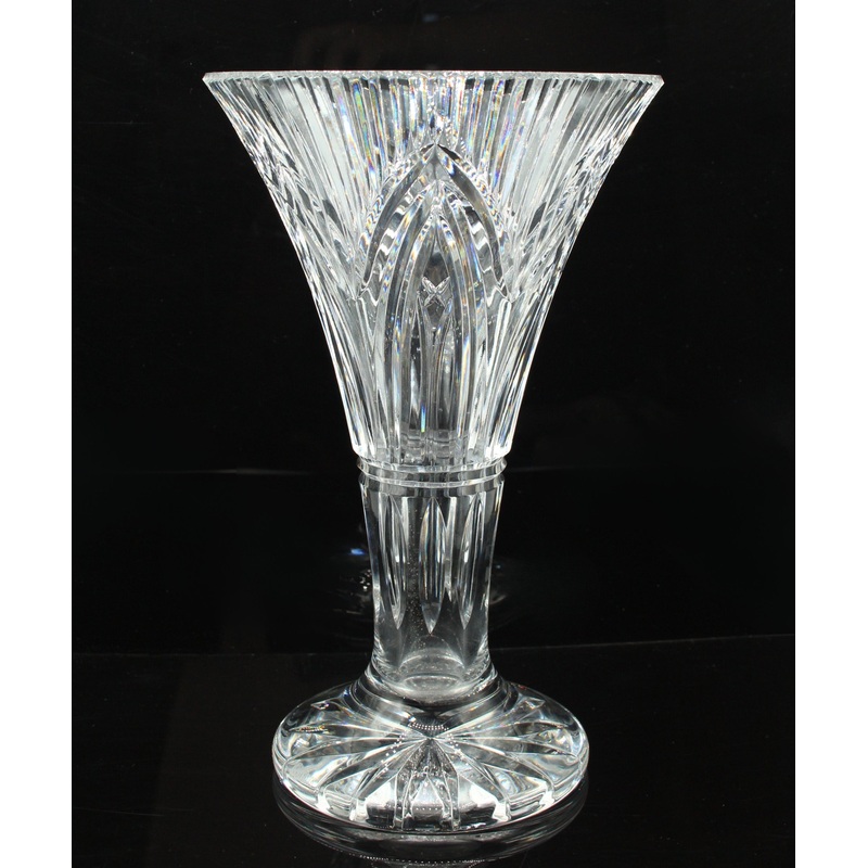 Waterford Crystal: Romance of Ireland Vase, 10″