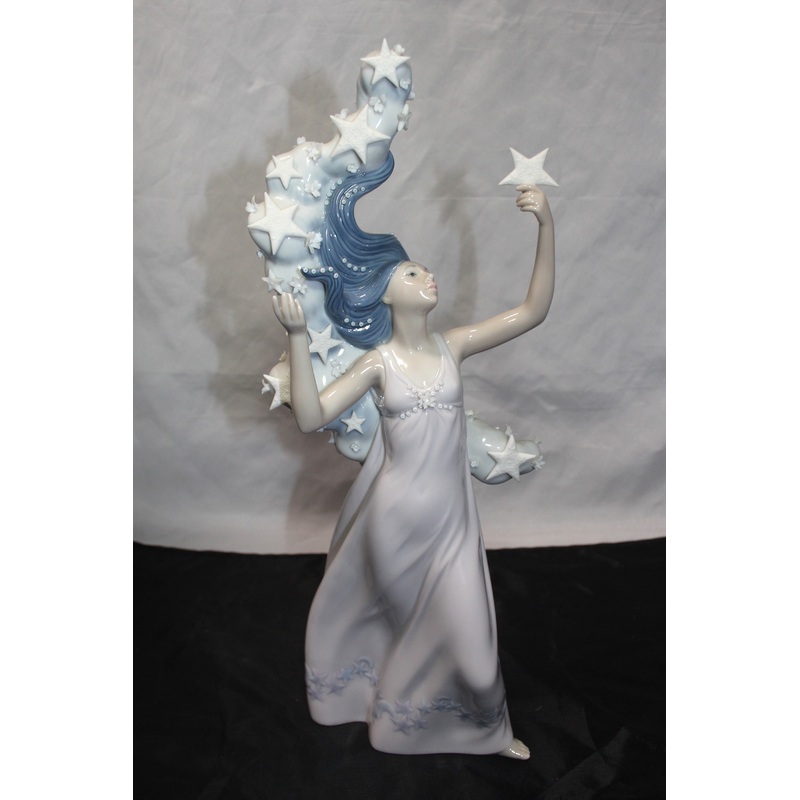Lladr Figurine: 6569 The Milky Way | As Is Figurine with box