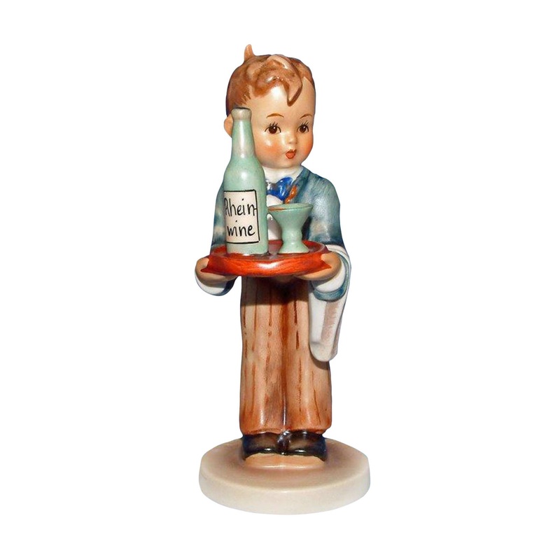 Hummel Figurine: Waiter – 154/0