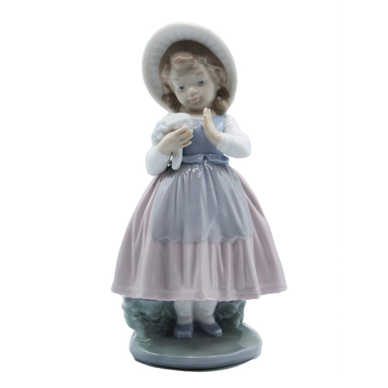 Lladr Figurine: 5374 Pepita