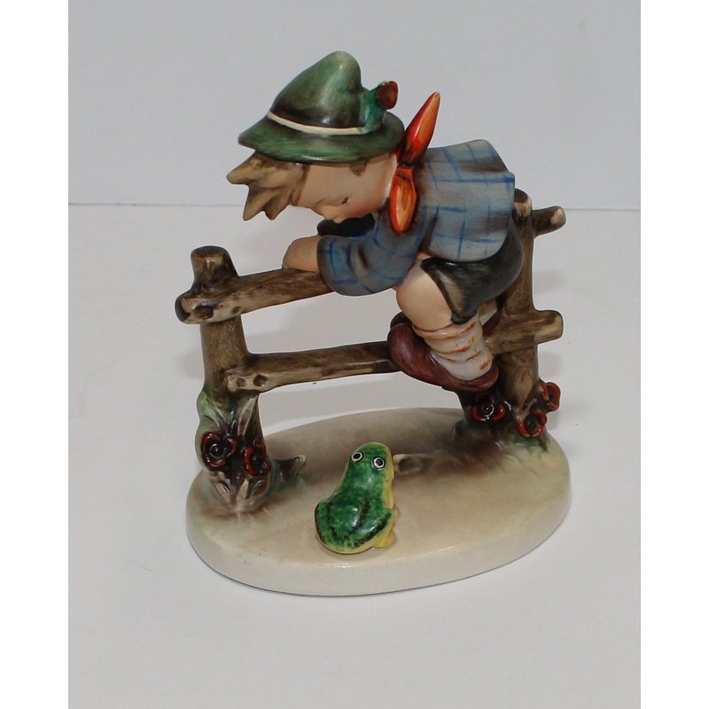 Hummel Figurine Escape to Safety 201 Boy on Fence (AP 1643 ) TMK 2