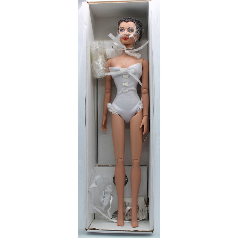 Tonner | Basic Mrs. Butler | Non-Mint Box