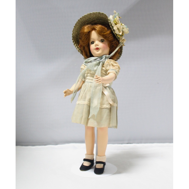 Vintage Original Mary Hoyer Doll