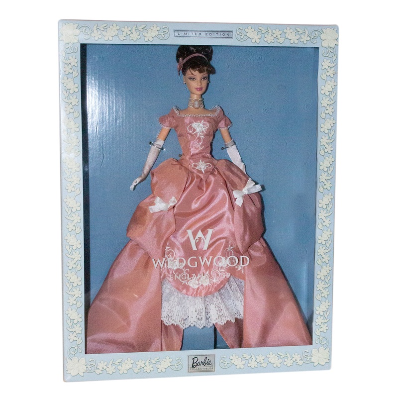 2000 Wedgwood England Barbie (50823)