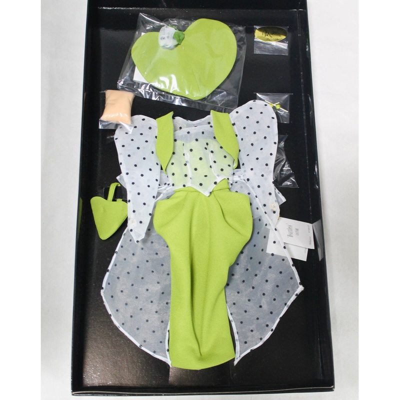 Ashton Drake, Heartless Clothes Set