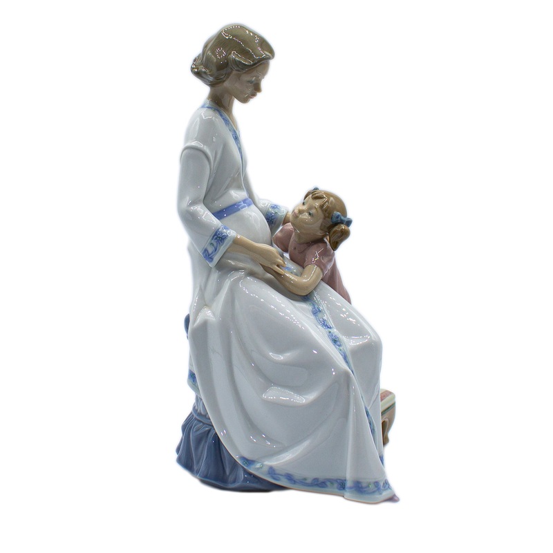 Lladr Figurine: 5650 Great Expectations
