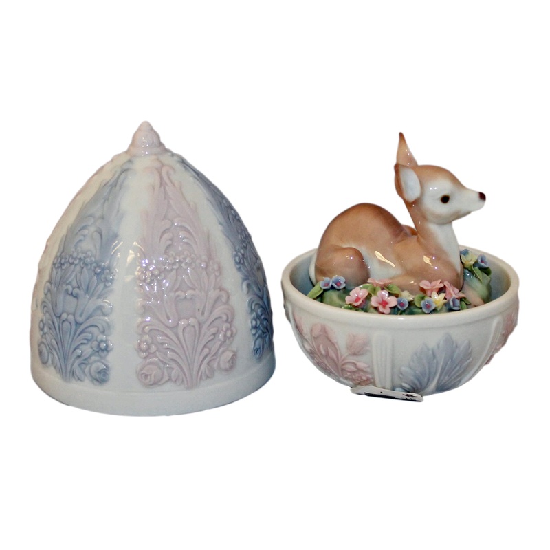 Lladr Figurine: 6618 Fawn Surprise