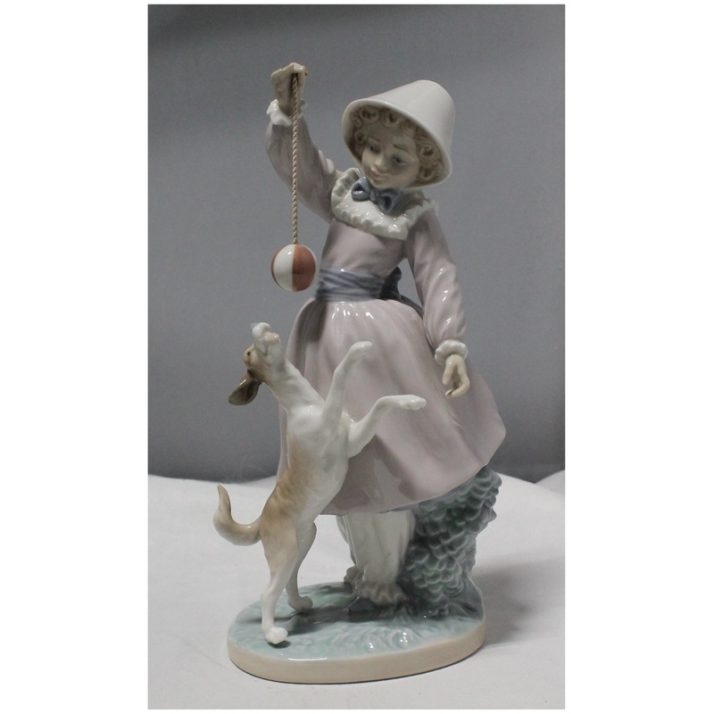 Lladr Figurine:  5078 Teasing the Dog | Glazed | Please Read