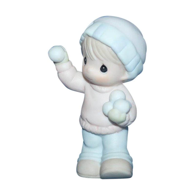 Precious Moments: 528668 Sugar Town – Sammy Boy with Snowballs